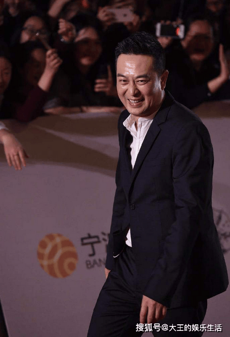 原创飞天金鹰白玉兰大满贯演员王志文34岁集齐孙红雷一剧搞定