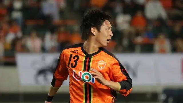 日本职业足球:德岛漩涡对阵山口雷诺,一场精彩对决!_比赛_联赛_胜利