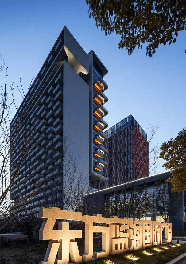 东方蓝海国际广场售楼处电话地址位置价格ai看房24小时电话楼盘首页