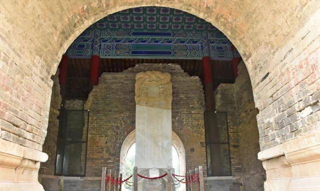 原创在这座不起眼的小城里为什么会有一座世界遗产帝王陵