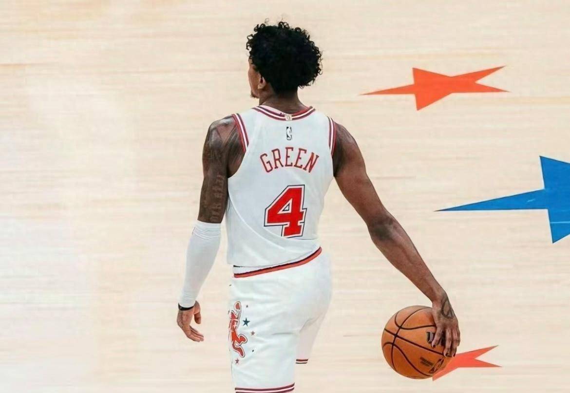 月份至今正负值累计最高的球员,正负值为 91,排在第二的霍姆格伦为 45