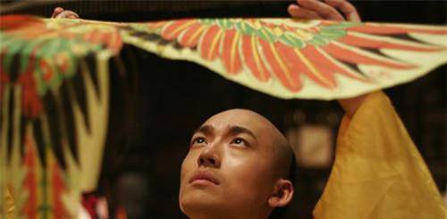 原创中国最后一位国葬的皇帝128人抬棺撒90万张纸钱百姓含泪送别