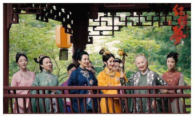 胡玫导演红楼梦重现金瓶梅风采超越经典