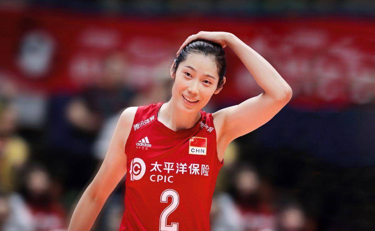 "奥运冠军"女排朱婷气场是真的强大,胜不骄败不馁,心态最重要_休闲_服