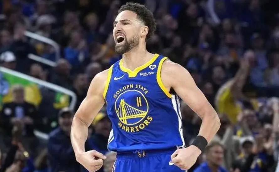 原创勇士连败汤普森秀抖肩谁注意库里反应输球罪人散步该被交易