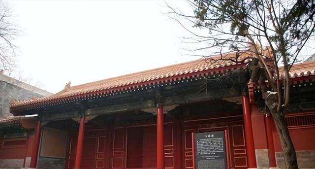 原创胤礽两次被废康熙失望至极但对太子妃却仁至义尽给予很高待遇