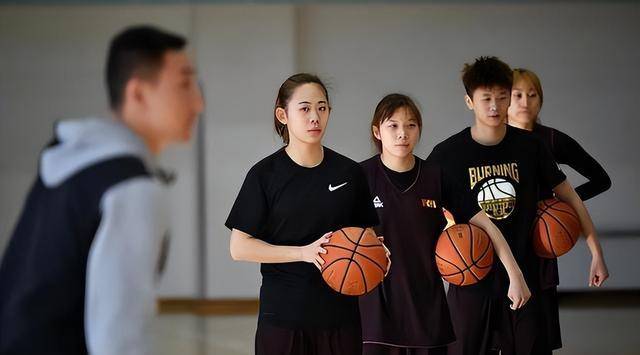 北京首钢止步八强山西队晋级中国女篮面临挑战