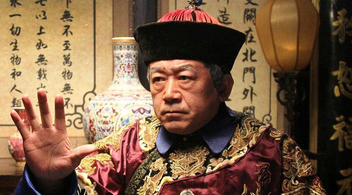 原创历史上善良的太监宣旨时故意念错一个字挽救了上千人的性命