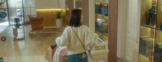 原创原创爱上特种兵热度冲上第一李沁哭戏动人剧情完全靠巧合推动