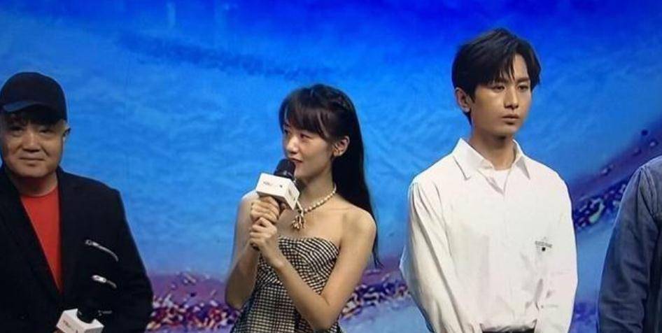 原创原创琉璃袁冰妍被排挤初遇夫妇全程无互动成毅被指没风度