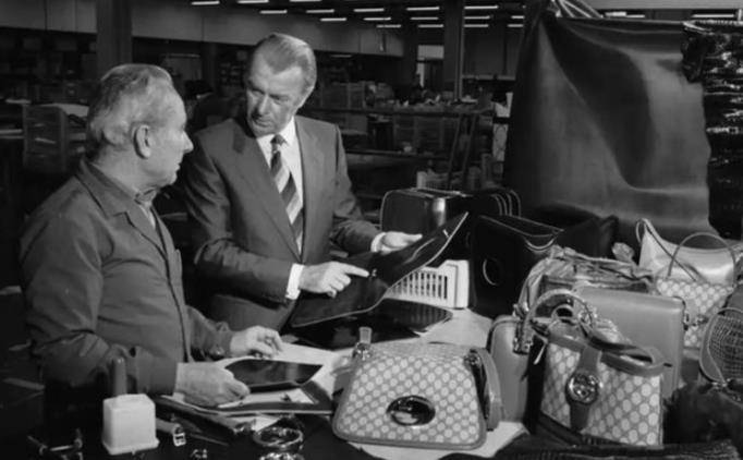 原创意大利55岁富翁爱上20岁下属引起家族争斗81岁被儿子送进监狱