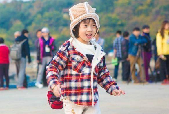 原创原创爸爸去哪儿播出7年森碟成元气少女石头有霸道总裁内味了