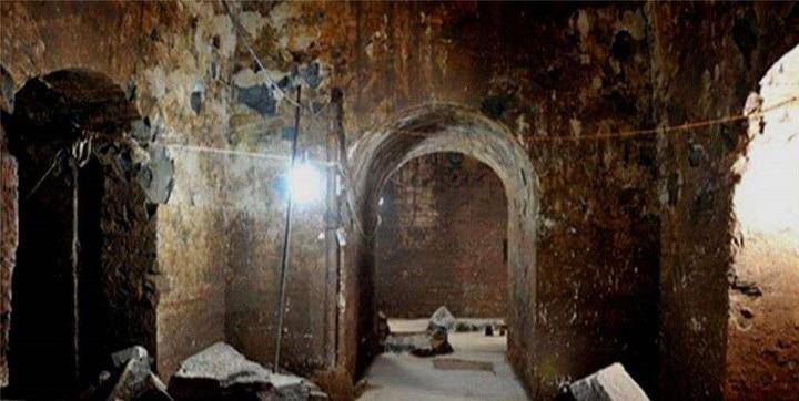 原创关羽墓中发现了两具女尸难道说貂蝉真的是关羽杀的