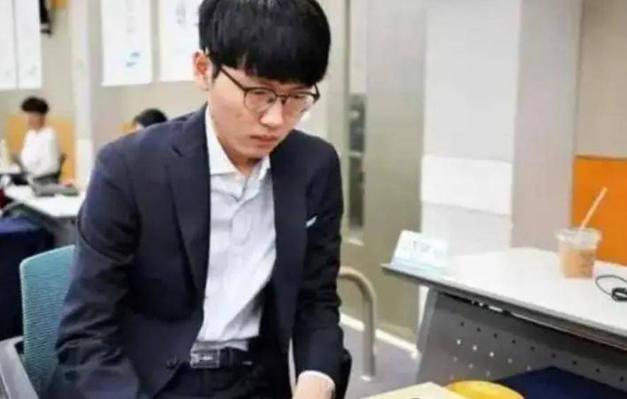 必衰!申真谞没有逃脱命运的曲折,但爆冷惨败,梦醒了只是刚开始_大赛_