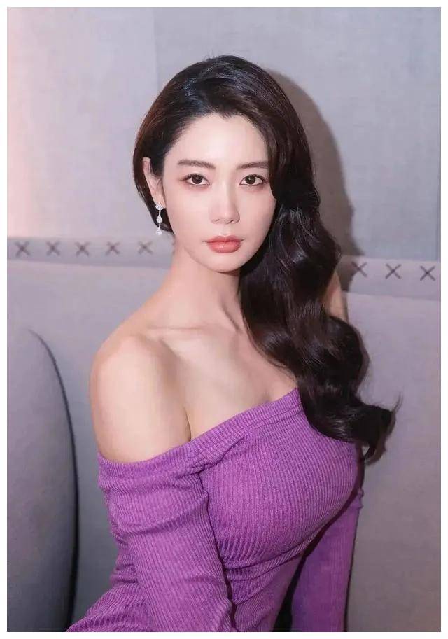 探寻亚洲第一美女克拉拉的魅力之谜令人惊叹不已