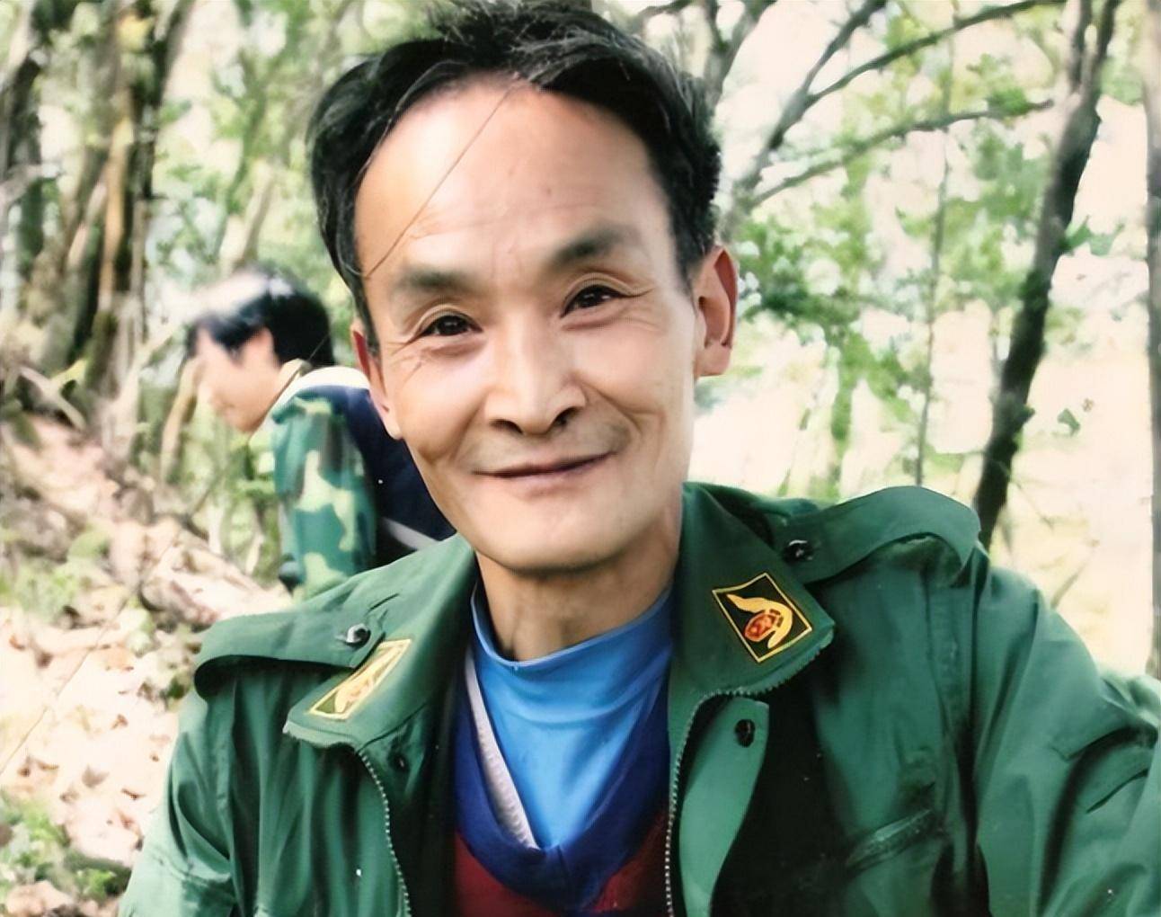 原创07年华南虎造假事件后周正龙养蜂致富盖别墅却仍坚持寻虎