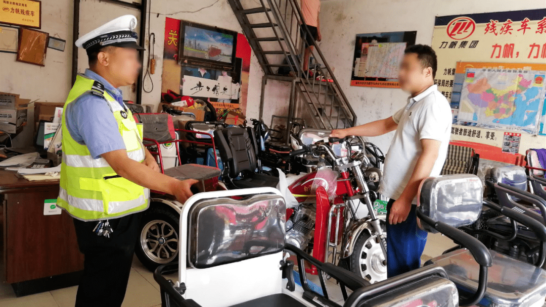 有没有比京a,沪a更牛的摩托车牌照呢?您别说,还真让我找到一个!