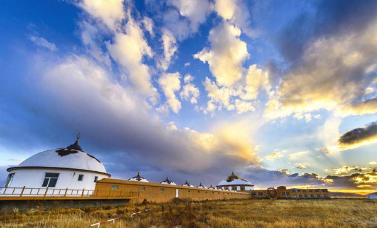 蒙古国,一个地下流淌着黄金的贫困国_经济体_大宗商品_资源