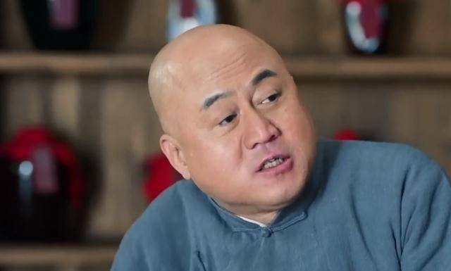 原创老酒馆方先生的结局是否会与杜先生一样因嘴惹上官司
