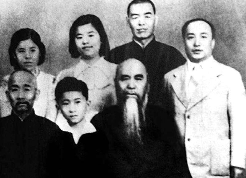 他曾担任甘肃省长,1949年立下大功,1966年受到冲击_邓宝珊_傅作义