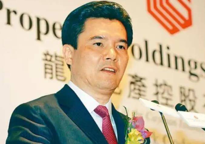 原创香港女富豪纪凯婷30岁时家族资产500亿爱上农村出身的姚尚坤