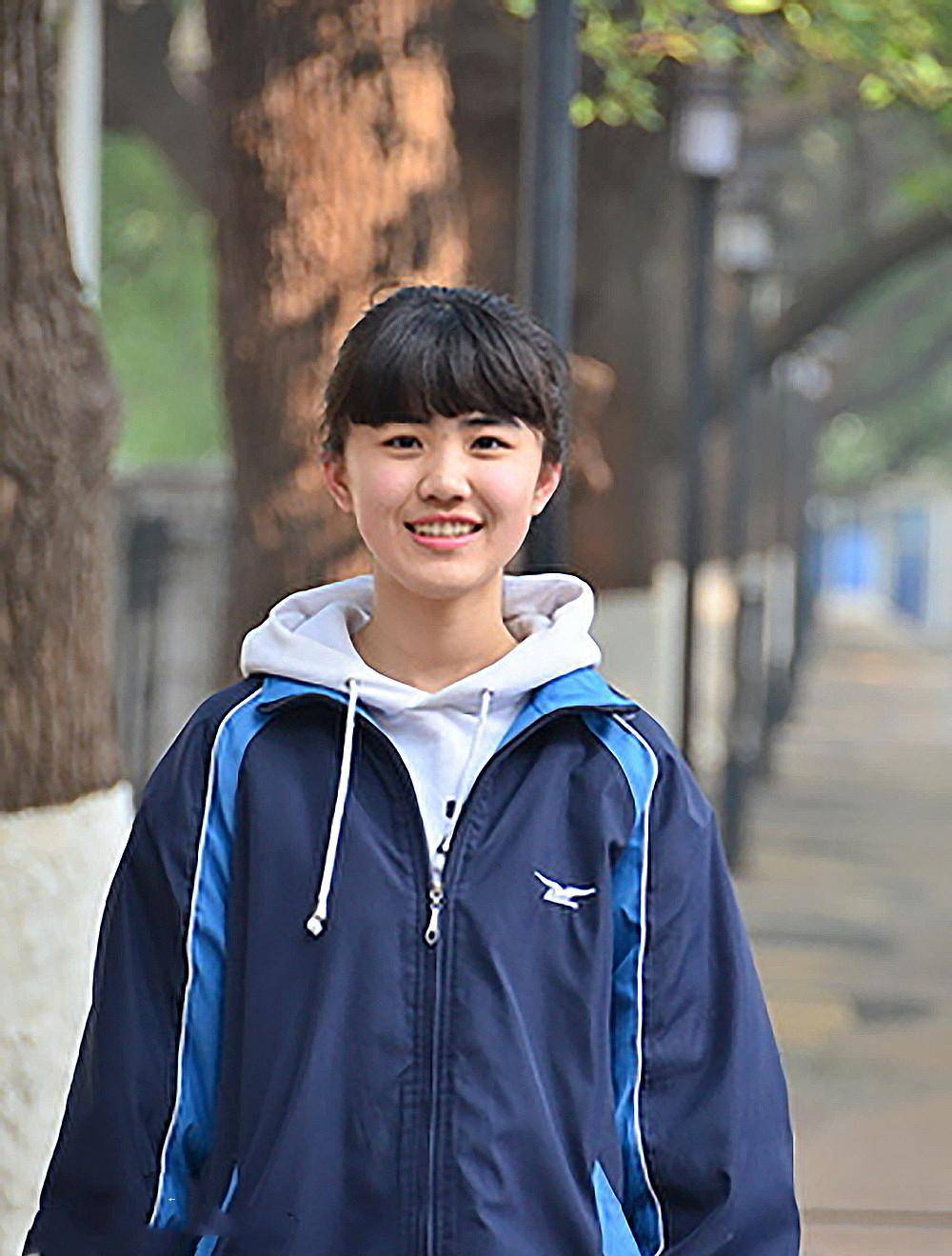 原创黄雨桐7门满分考入剑桥大学全英文解答征服考官现状如何