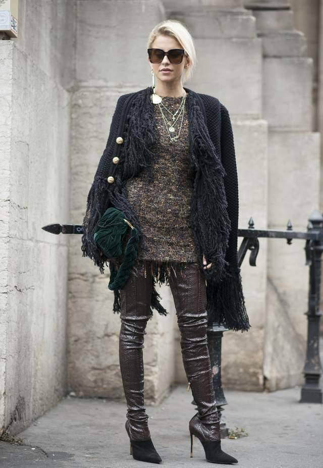 因此最近流行靴子穿的长一点,遮肉保暖还显高,时尚潮人也爱穿.