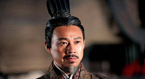 原创他为了夺回城池连母亲的性命都不顾曹操此人不孝不可大用