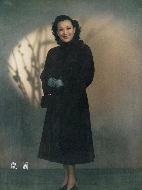 一生走过三段恋情,受伤至精神崩溃,临终前母亲不敢与她相认_周璇