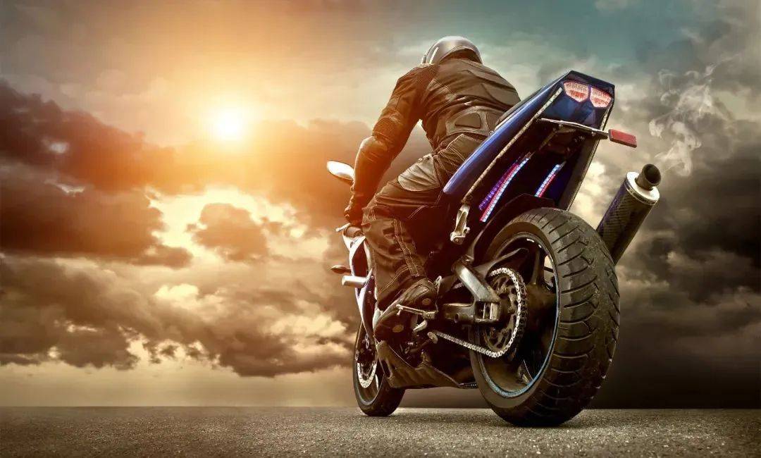 com/e残摩牌照是真牛,但真要让人付出残疾的代价以换取残摩的资格.