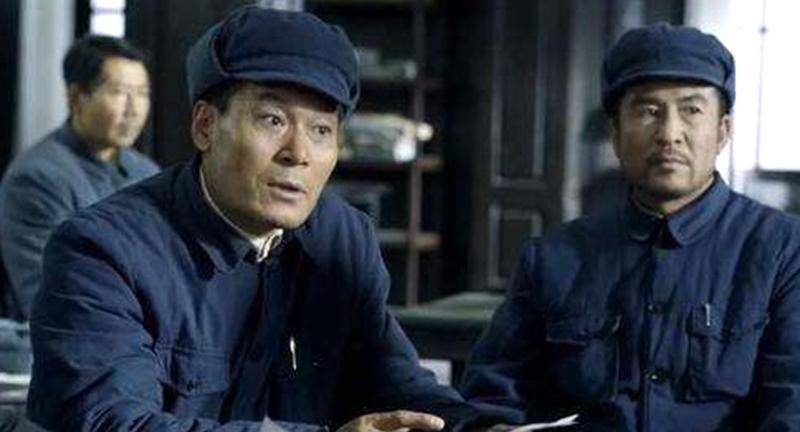 原创功德林特赦第一批战犯时无名之辈周振强为何能得到特赦