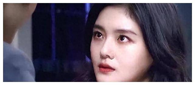 大s起诉汪小菲却被曝离婚前密见男星引热议