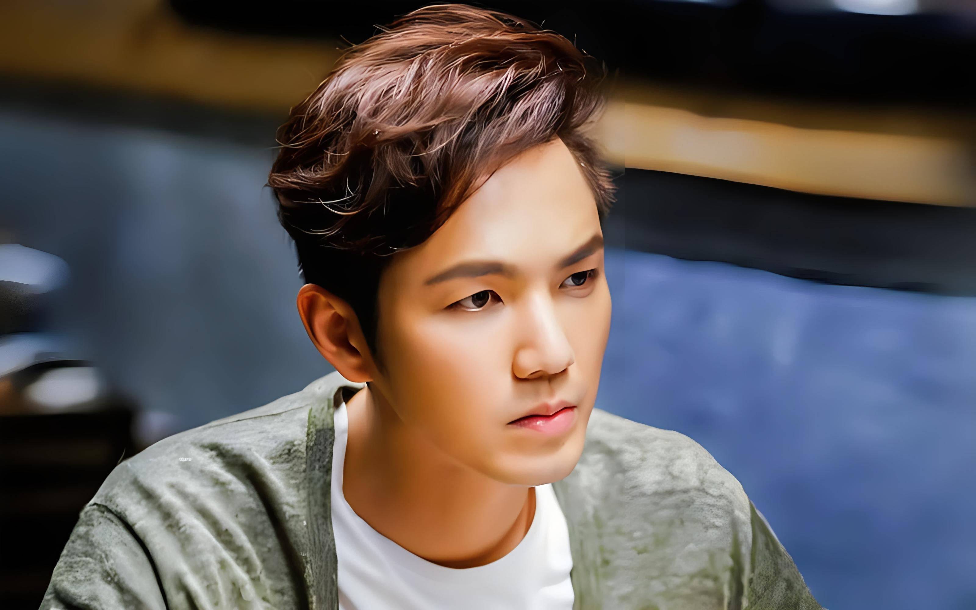 娱乐点评杨紫钟汉良陈晓陈伟霆胡先煦黄子韬