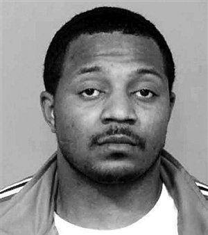 美国黑老大在监狱作威作福:买通13个狱警,4个女狱警甘愿献身_黑帮