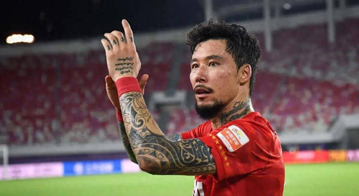 张琳芃宣布退出地方队女子王乔治暖心回应显真情