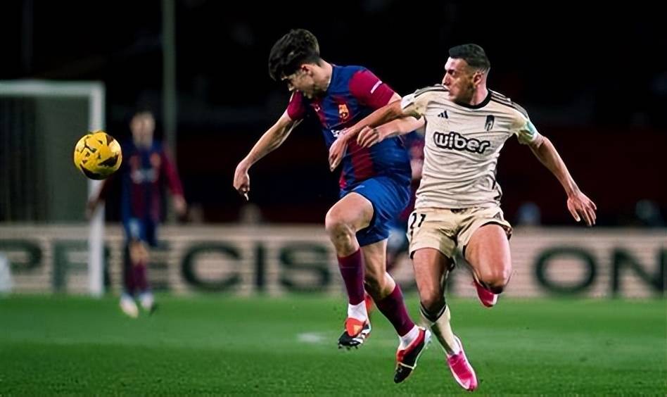 巴萨17岁防线新星或比肩十年功勋后卫,诺坎普已收获__