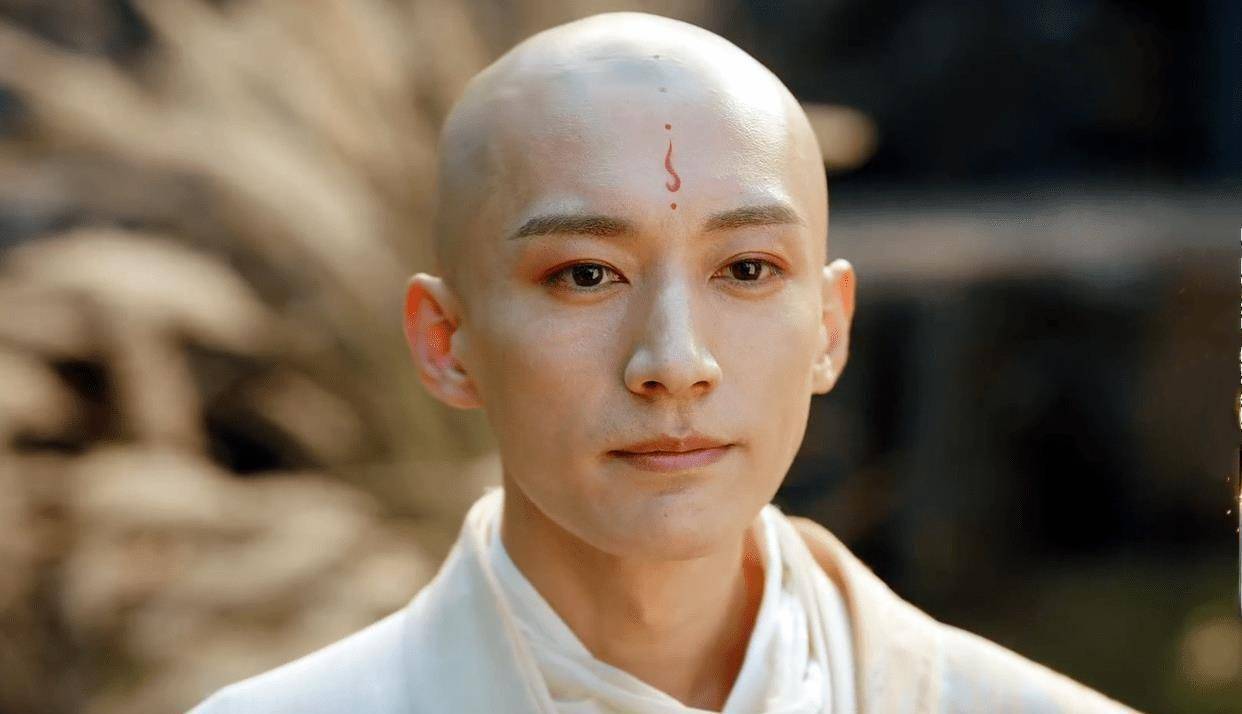 原创原创少年歌行天下第一剑仙洛清扬谁是天下第一剑仙答案出人意料