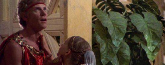 尼禄除了男女通吃外,还喜欢看人兽情未了.