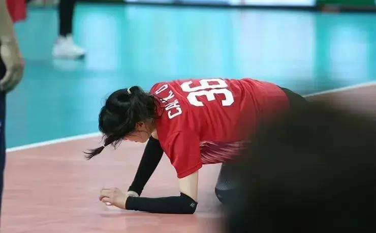 原创蔡晓晴遭遇输球评论区评论更加精彩