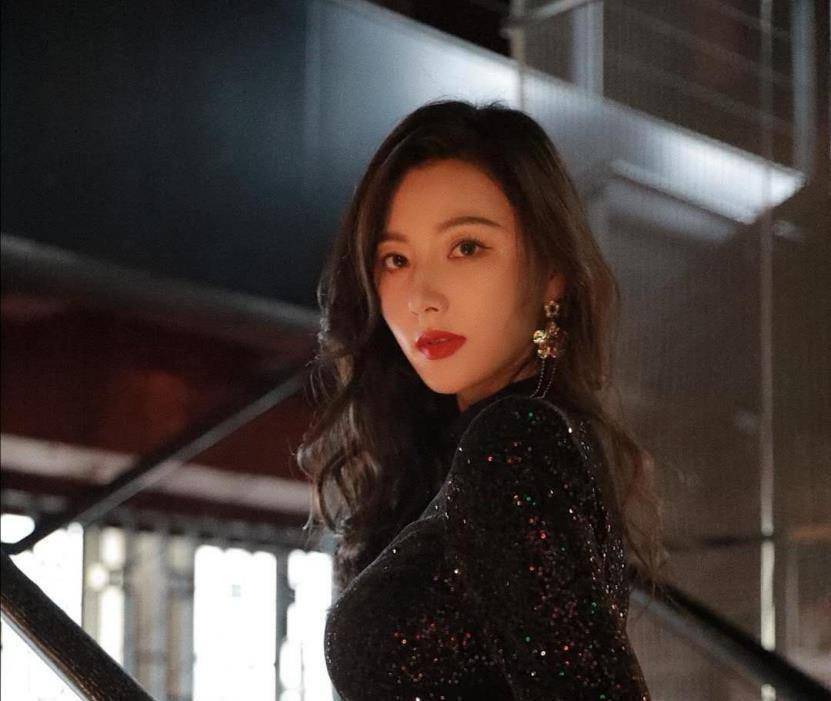 颜值演技在线,还是王思聪前女友_陈米_李思雨_陈一鸣