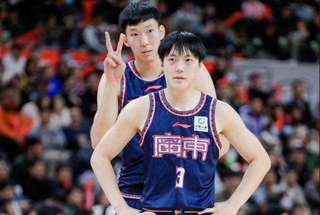 两战54分辽宁克星正式宣布回归助力周琦冲击第12冠