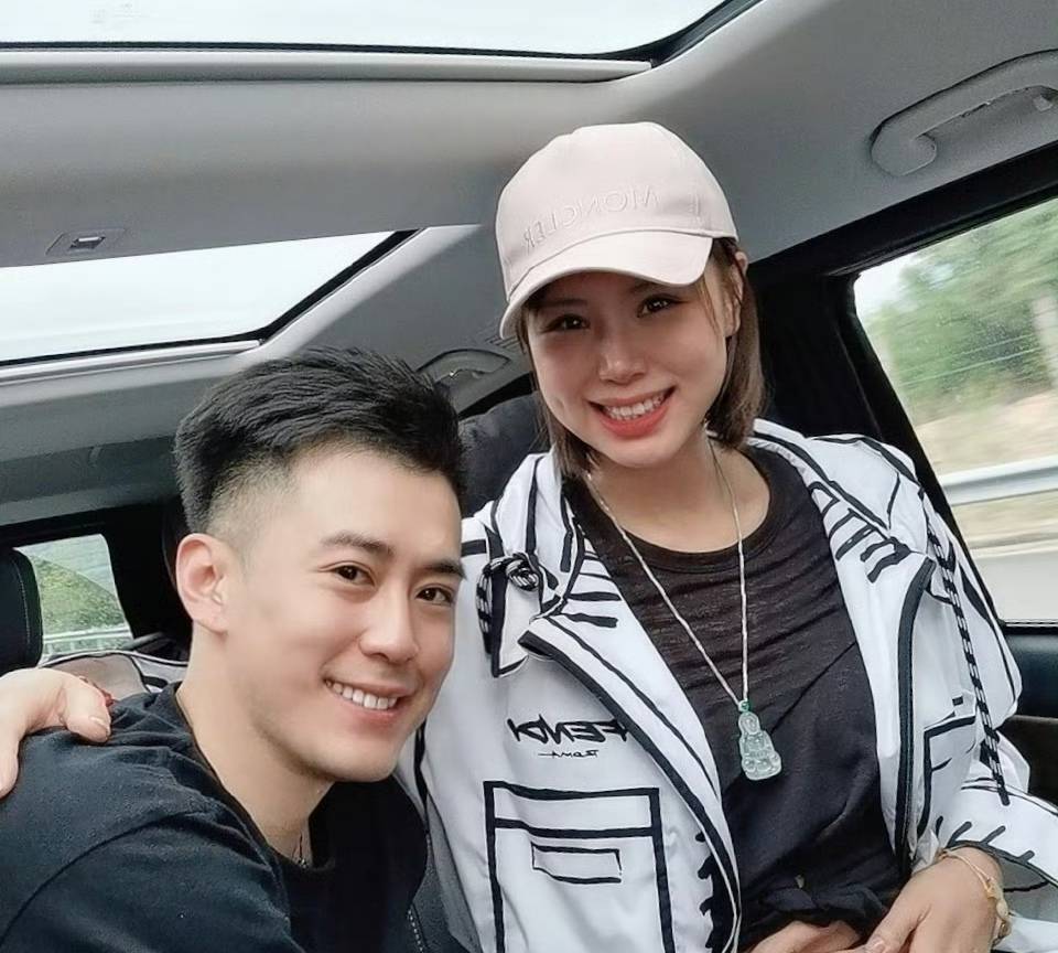 中国女排前队长生二胎,事业失意但生活圆满_曾春蕾_奥运会_里约