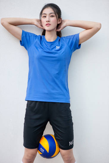 原创中国女排巴黎奥运会一战蔡斌不带这三人参加效果反而更好一点