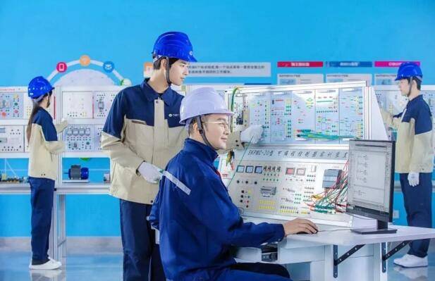 重庆万通西门子plc春季班报名火爆短期学成做职场抢手人才