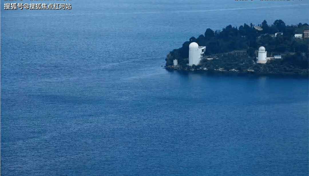 昆明龙湖抚仙湖星空小镇售楼处电话-首页网站-楼盘详情-房价-户型_项