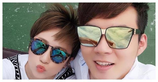 马丽曾计划在三十岁前结婚,但前任未能如愿.