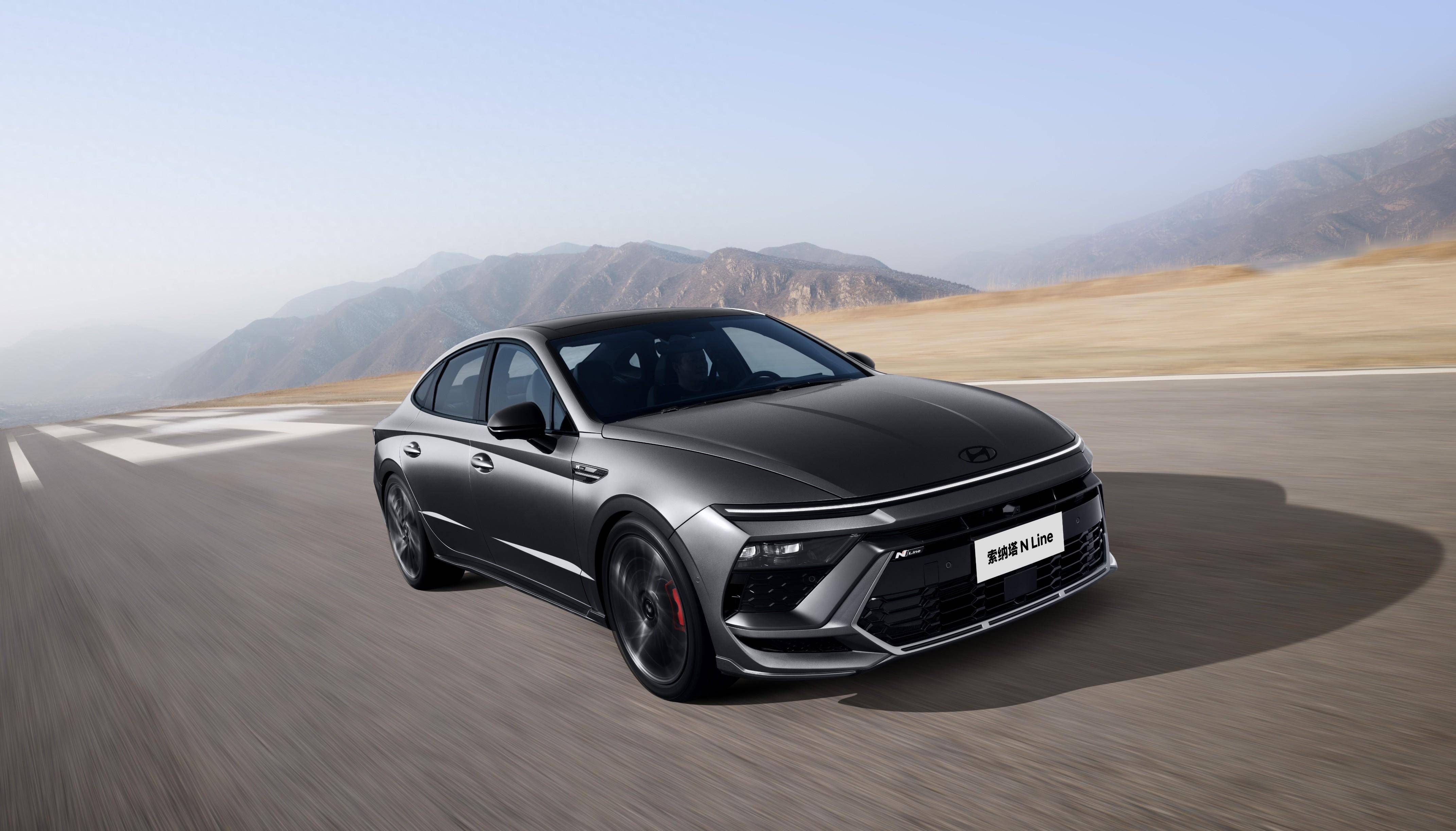 第十一代索纳塔要来了,比凯美瑞帅气,预售价格非常给力