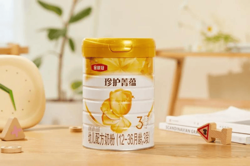 含乳铁蛋白奶粉怎么选金领冠珍护菁蕴为保护力加冕