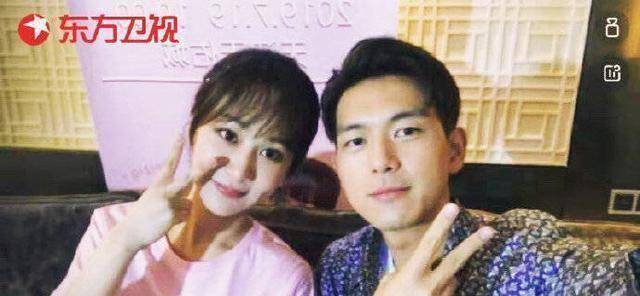 原创亲爱的戏外采访曝杨紫李现关系杨紫话语间尽显对李现的肯定