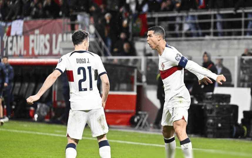 葡萄牙队内讧升级!巴萨巨星争议言论惹众怒,c罗或被迫